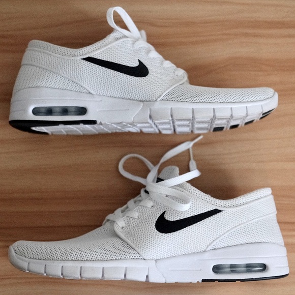 Nike Other - Nike SB Janoski Max white / black. Like new